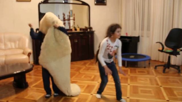 Дискотека на дому - 2 серия )) смотреть онлайн