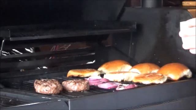 Bison Burgers | How to Cook Bison смотреть онлайн