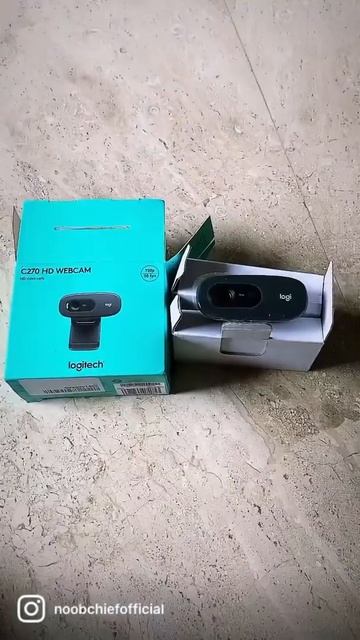 Logitech C270 HD Webcam Unboxing смотреть онлайн