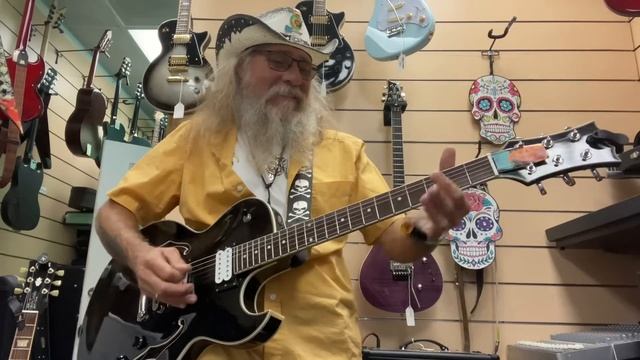 Bad To The Bone in STANDARD TUNING with & without slide/great Blues guitar lesson GEORGE Thorogood смотреть онлайн