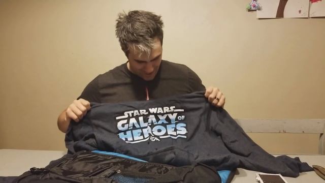 Mystery Package from EA! Unboxing! смотреть онлайн