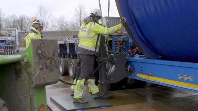 4+6 Schwerlastkombinationmit der neuen Kabeltrommelbrücke - ea.R смотреть онлайн