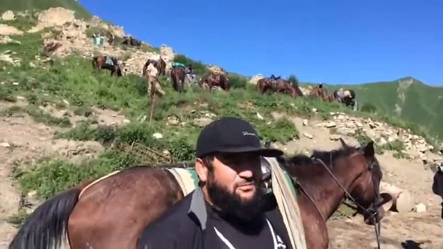 Поход в честь Разгрома Надыршаха в Сугратлье 1741 году ( Аварские джигиты с Варае) смотреть онлайн