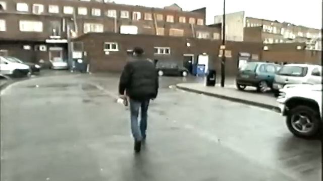 Skint (2006) - Episode 2 - Part 1 of 3 смотреть онлайн