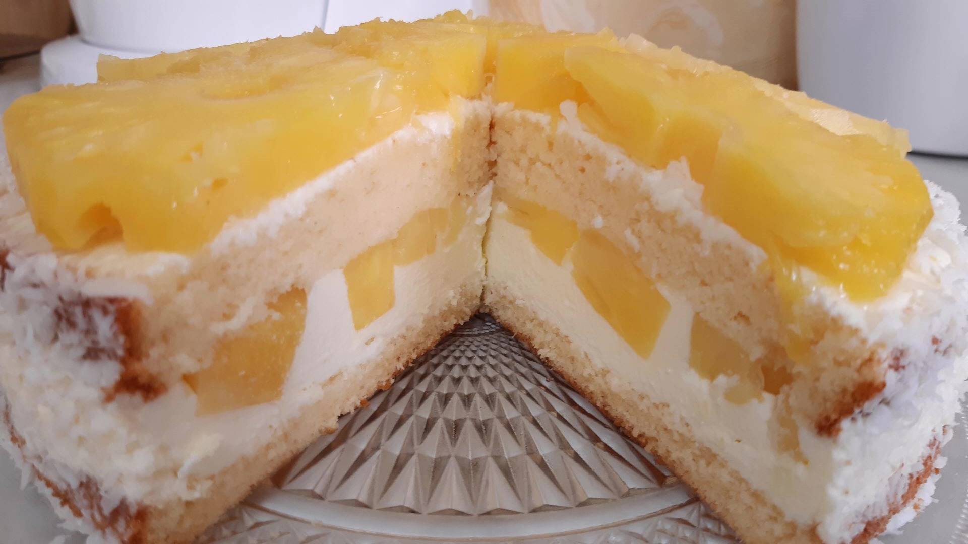 ФАНТАСТИЧЕСКИ СОЧНЫЙ Торт ПИНА КОЛАДА! Торт на ПРАЗДНИК ОЧЕНЬ ПРОСТОЙ в ПРИГОТОВЛЕНИИ! смотреть онлайн