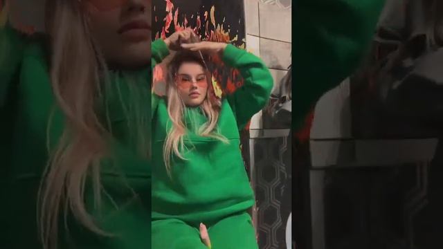 Элина Затолочная в прямом эфире 26.11.2022. смотреть онлайн