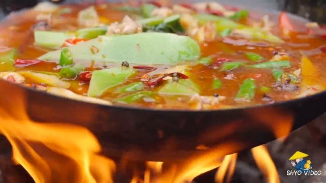 【Shyo video】小伙深山秘製跳水兔，麻辣鮮香又開胃，比吃啞巴兔還過癮！ смотреть онлайн