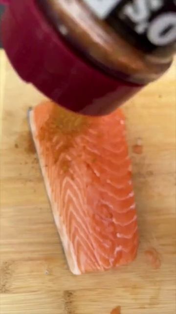 Spicy smoked salmon #shorts смотреть онлайн