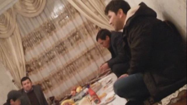 Шарофиддин Гадоев. Суҳбат до дӯстон смотреть онлайн