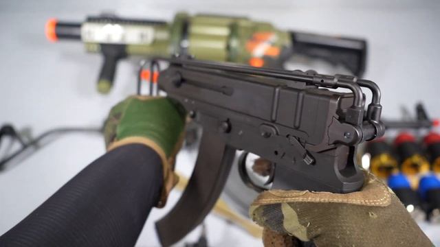 M32 Grenade Launcher Nerf Gun Toy Gun - AK47 Airsoft - Vz61-FN SCAR-L  Realistic Toy Guns Collectio