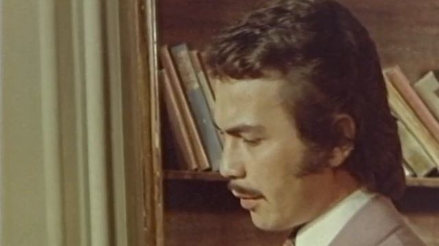 Sev Dedi Gözlerim Türk Filmi | Orhan Ile Meral Evlenmeye Karar Veriyor