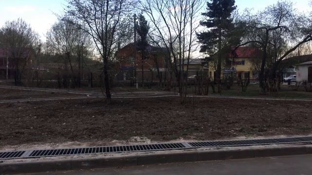 Ждём главврача Пчела смотреть онлайн