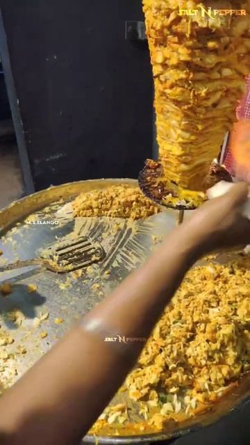 One Plate Shawarma just ₹110 @ Chennai Aadhambakkam #Shorts #shorts #Shawarma смотреть онлайн