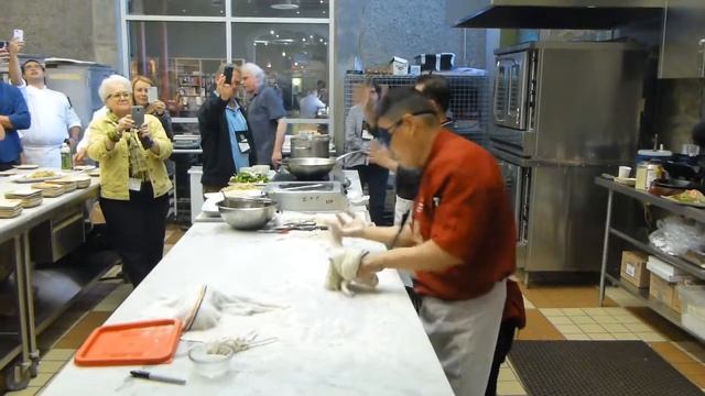 Martin Yan, w/ Noodle Master Tony Wu, Worlds Of Flavor, Napa, CA.4/23/15 смотреть онлайн