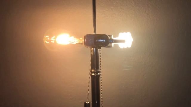 Edison Style #LED 45W Equivalent Light Bulb 2200k Warm Yellow | Sponsored Review смотреть онлайн