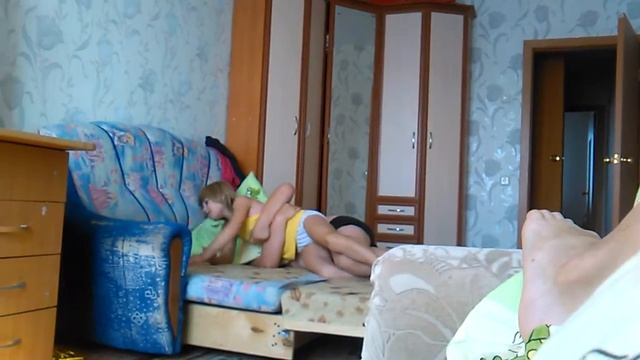 Как ведет мой брат сестра утром смотреть онлайн