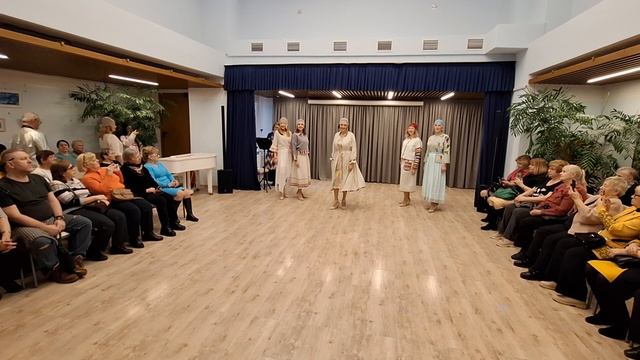 Коллекция Марины Писаревой, " Разлилась река. смотреть онлайн