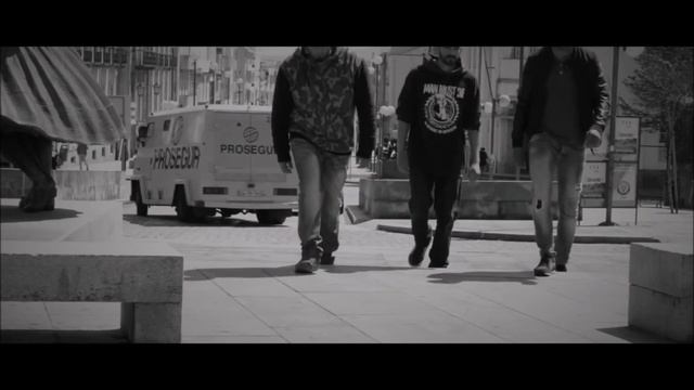 20 anos de RÉ MENOR - (Vídeo Oficial) смотреть онлайн
