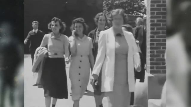 10 CREEPIEST Photos That Can't Be Explained смотреть онлайн