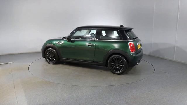 MINI HATCHBACK 1.5 Cooper D 3dr [Chili Pack] смотреть онлайн