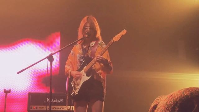 181110 새소년(SE SO NEON) - 긴 꿈 @Urbanscapes смотреть онлайн