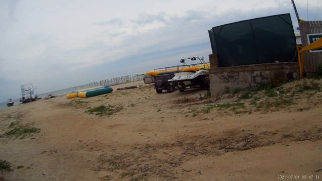 Железный порт 2021 море і пляж праворуч від авантажу смотреть онлайн