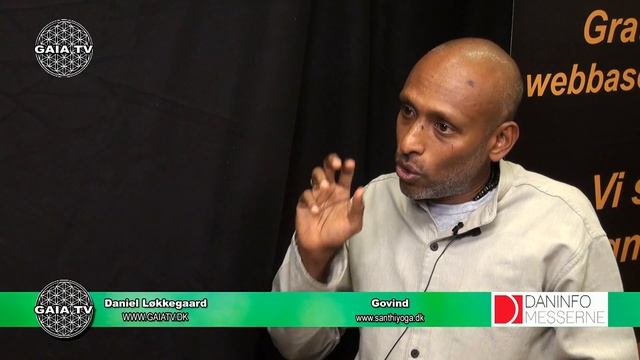 Interview med www.santhiyoga.dk v/Govind смотреть онлайн