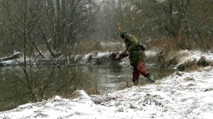 Рыбалка на 10 закидушек в снег мороз и ветер в феврале на малой реке