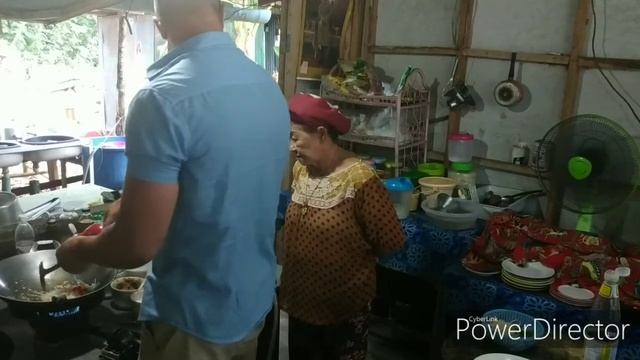 Pad Thai the original cooking with locals in Thailand Пад Тай смотреть онлайн