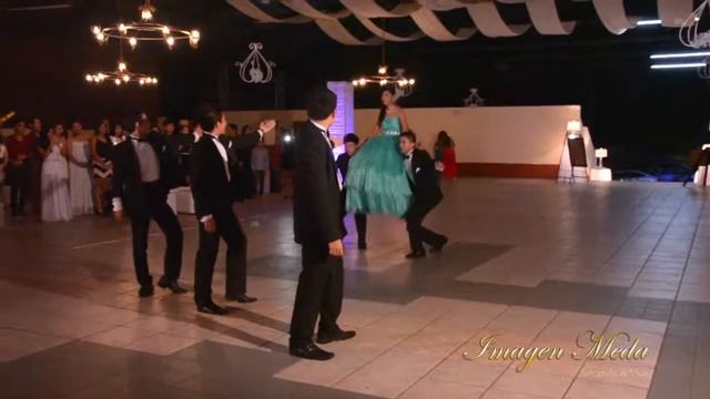 XV Vanessa смотреть онлайн