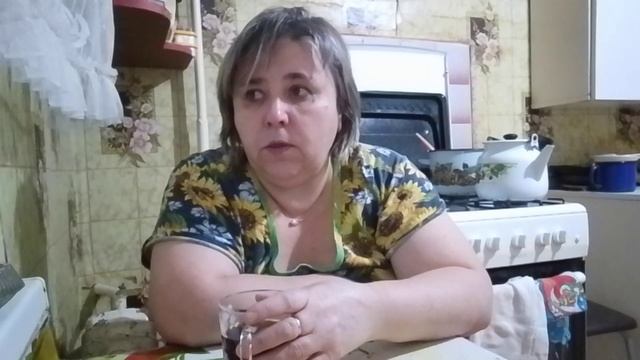 Утро, заварила вкусненький чаек, но попила кофе и наговорилась! смотреть онлайн
