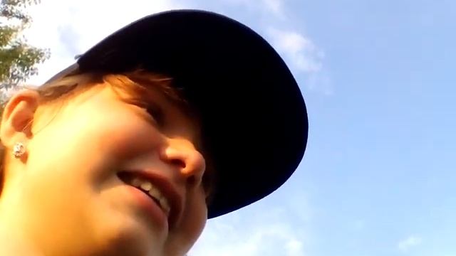 Дурью маимся . Идём по деревне.# смотреть онлайн