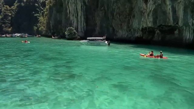 Earth Camera Online 14/05/2024 смотреть онлайн