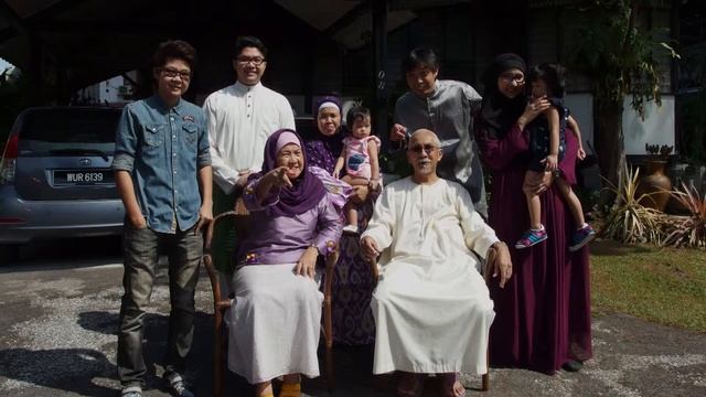 Day 563 (170715) Eidul Fitr with the Usop Family смотреть онлайн