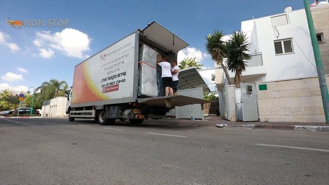 Квартирный переезд в Израиле | Стас Костенко | Moving Non Stop смотреть онлайн