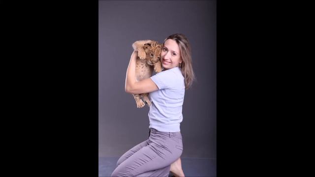 Слайдшоу с живым львёнком смотреть онлайн