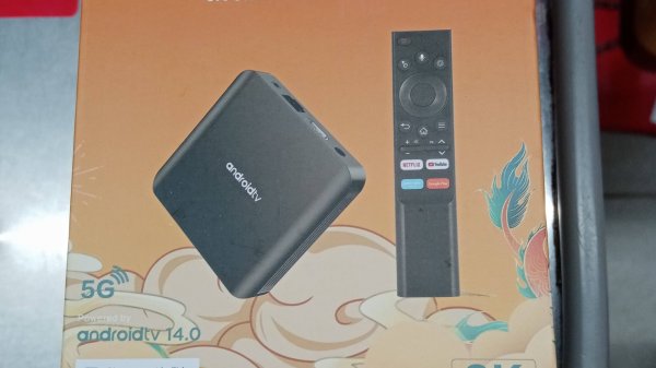 АНДРОИД СМАРТ ТВ ПРИСТАВКА ANDROID TV 98 ATV PLUS.