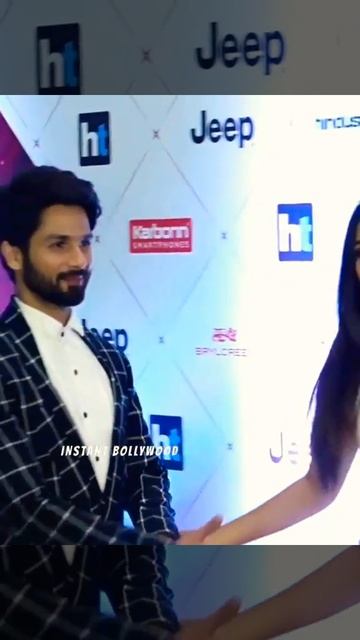 Goergeous Mira Kapoor at Red Carpet | HT Awards смотреть онлайн