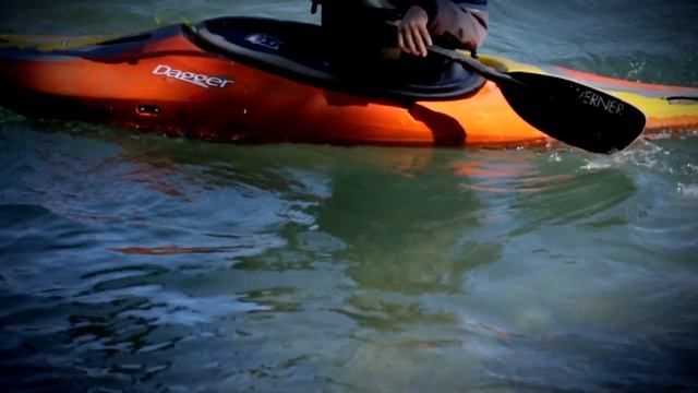 How to Identify Spin Vs. Carve Momentum | Intro to Whitewater Series смотреть онлайн