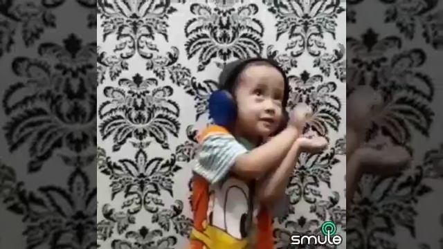 Baby shark🦈 doo doo doo versi Amani😉 смотреть онлайн