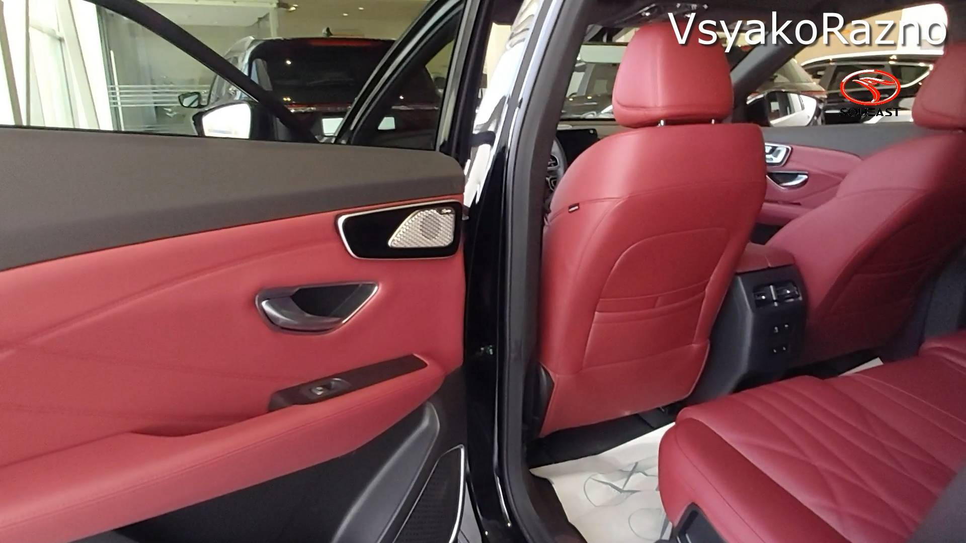 SOUEAST S07 красивый красный салон смотреть онлайн