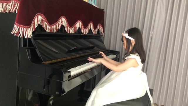 IIPP2021-Laureen Abigail Soenarto-Toddler B-The Elephant Waltz смотреть онлайн