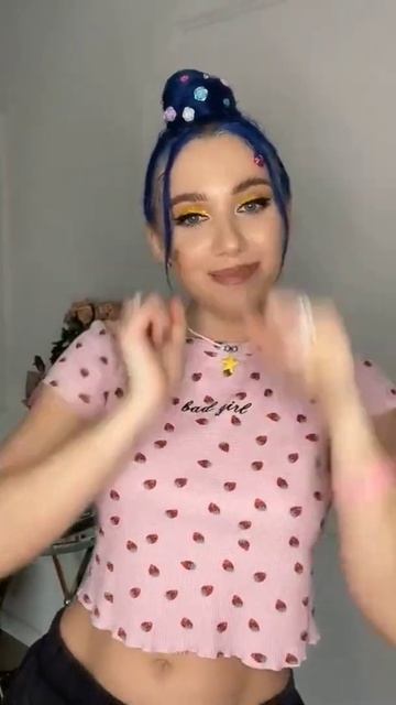 Я ЛЮБЛЮ СВОИХ ПОДПИШНИКОВ смотреть онлайн