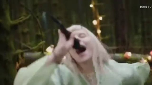Aurora- The River Haik Concert смотреть онлайн