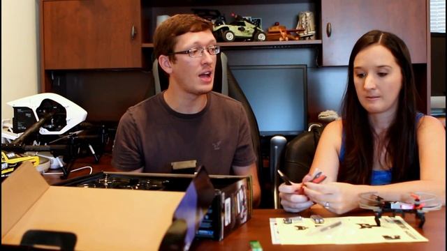 Dromida HoverShot *NEW* Unboxing & First Impressions - RTF FPV Camera Drone - TheRcSaylors смотреть онлайн