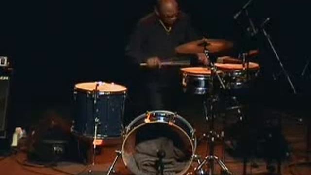 Changuito solo de timbales no Brasil смотреть онлайн