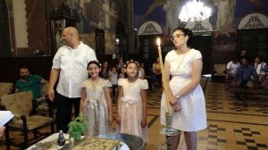 Свето кръщение на Нуши и Валенсия