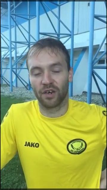 Денис Фахрутдинов: "Тренерский штаб сделал всё, чтобы мы с первого дня были как один единый кулак" смотреть онлайн