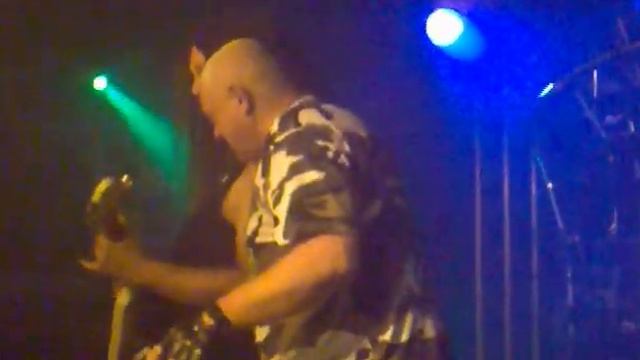 Neon nights.mp4 смотреть онлайн