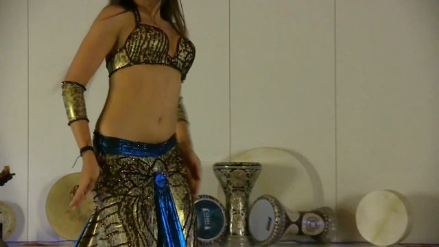 Drum Solo by Sanjana Muthreja at Sadies Swiss Bellydance Retreat 2015 смотреть онлайн